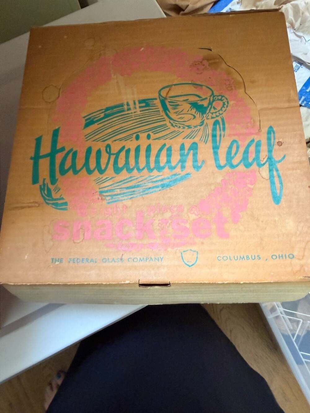 Vintage Hawaiian Leaf 8 Piece Snack Set by Federal Glass Co in Original Box